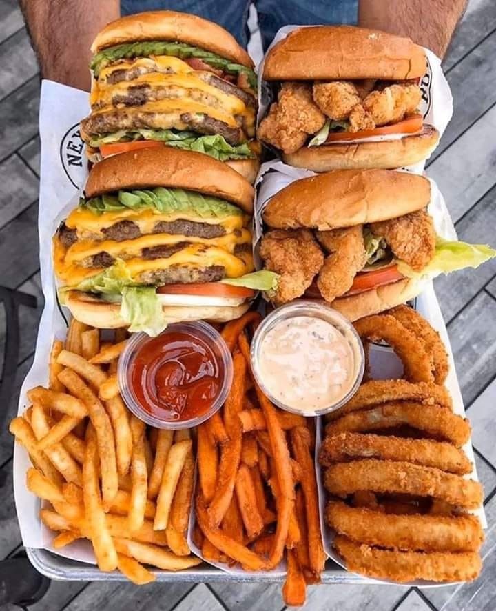 Comer emocional vs. hambre real: cómo diferenciarlos (y qué hacer con cada uno)